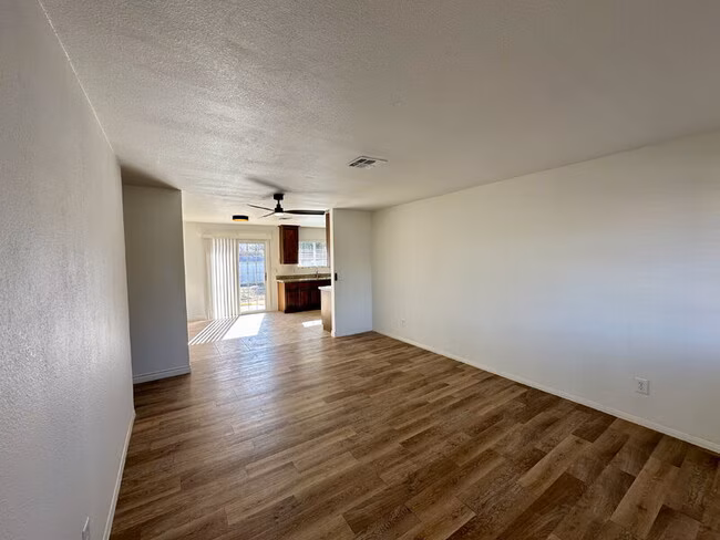 4663 E Covina St Mesa, AZ 85205 photo 2