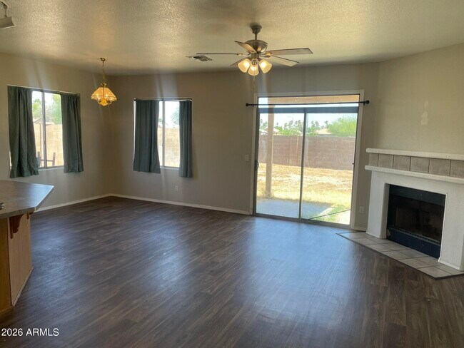 11355 E Contessa St Mesa, AZ 85207 photo 3