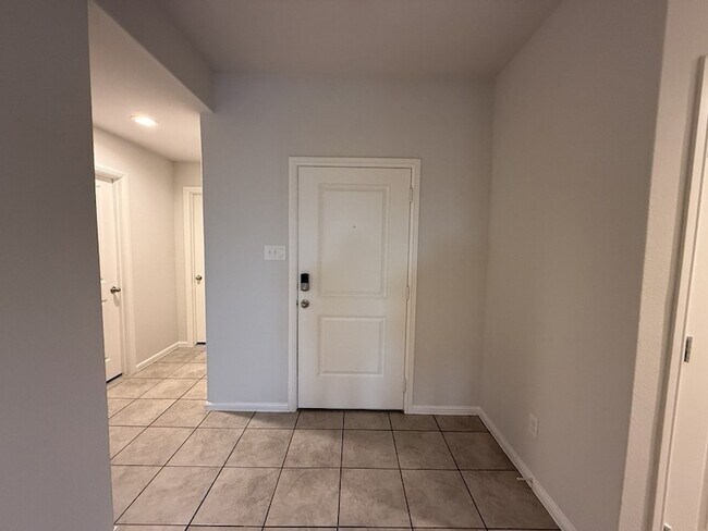 10530 Ft Cibolo Trl Crowley, TX 76036 photo 5