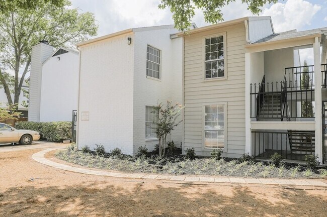 Lakewood Lodge photo 2
