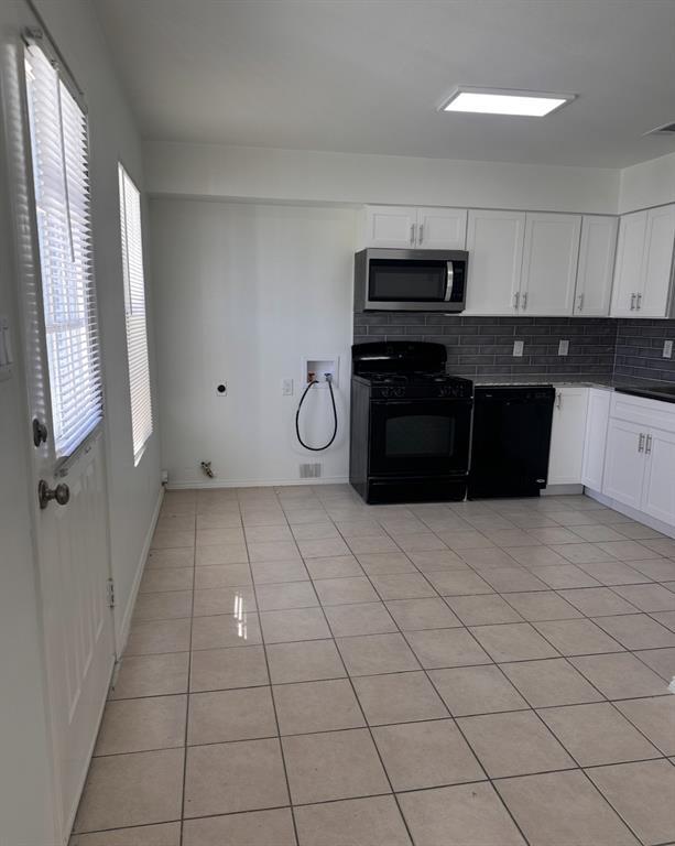6910 Circle South Road, Austin, TX 78745 photo 4