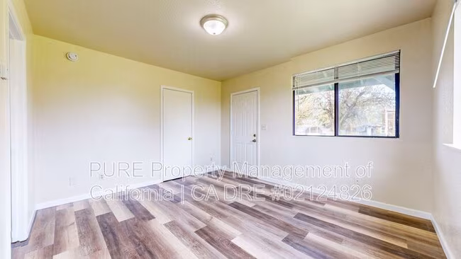 4911 Occidental Rd Santa Rosa, CA 95401 photo 4