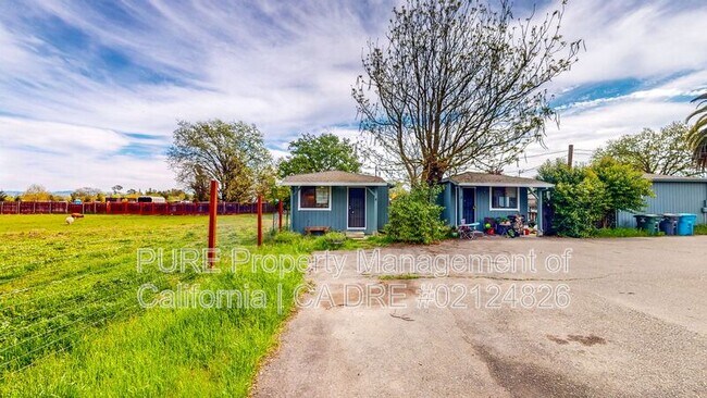4911 Occidental Rd Santa Rosa, CA 95401 photo 2