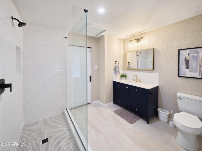 8731 E Columbus Ave Scottsdale, AZ 85251 photo 2