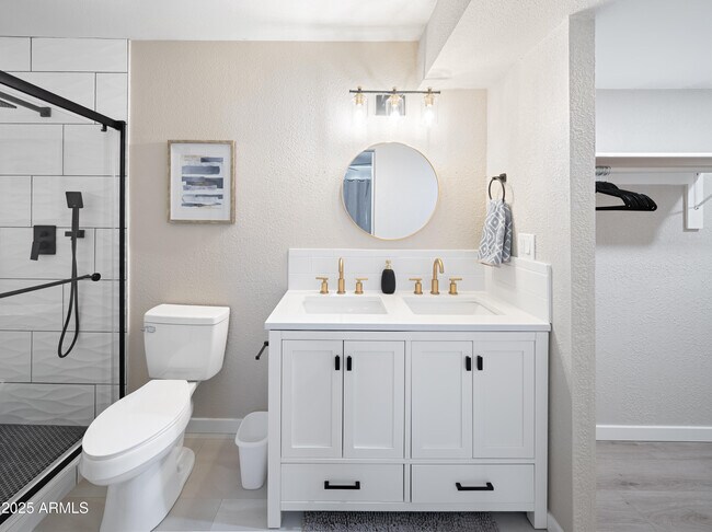 8731 E Columbus Ave Scottsdale, AZ 85251 photo 3