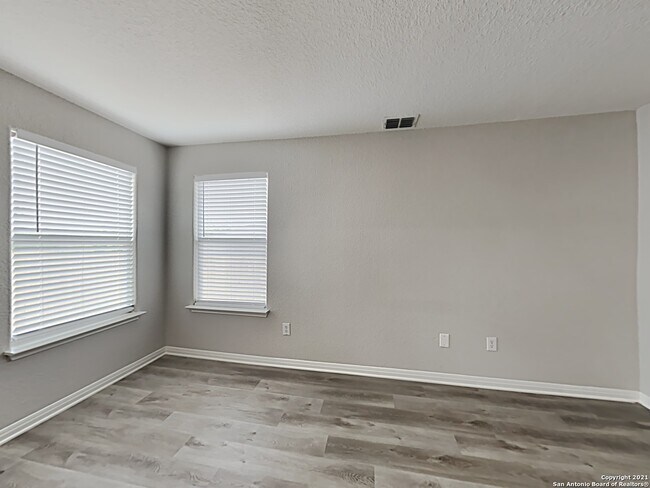 5835 Wildcat Canyon San Antonio, TX 78252 photo 5