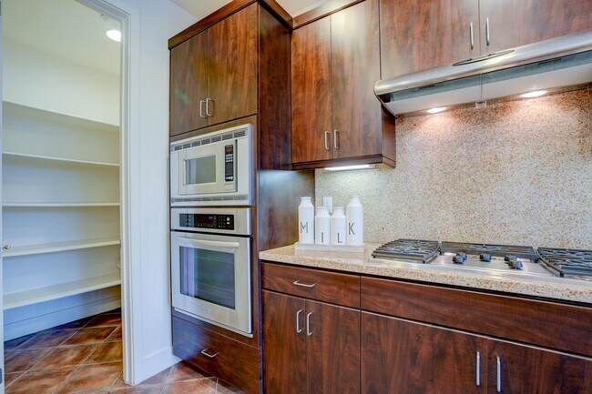 4248 Rickeys Way, Palo Alto, CA 94306 photo 3