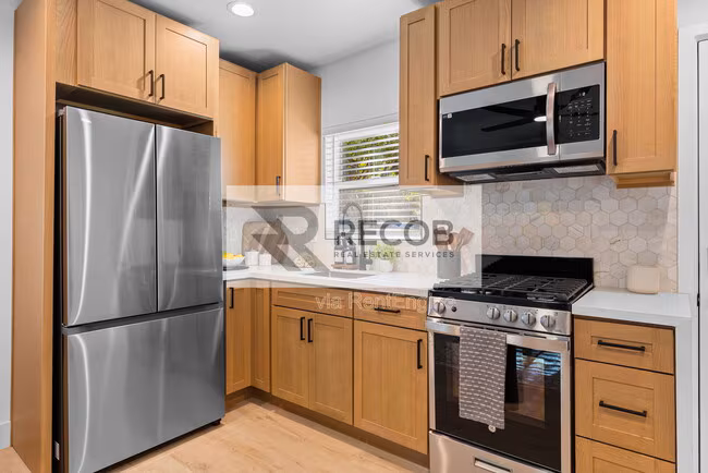 6730 Mohawk St San Diego, CA 92115 photo 4