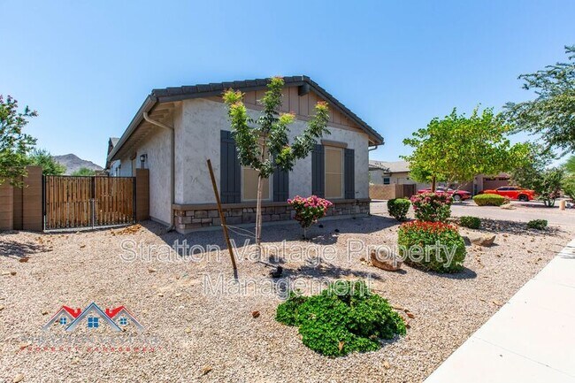 20981 E Watford Dr photo 3