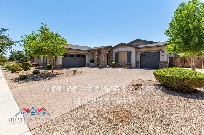 20981 E Watford Dr photo 2