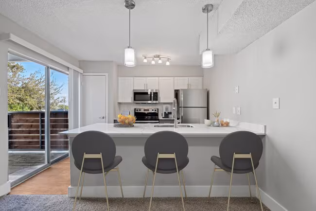 Eastbank Apartments photo 4
