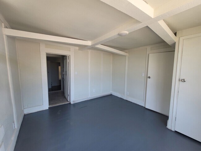 1334-1336 Rigsby Ave San Antonio, TX 78210 photo 2