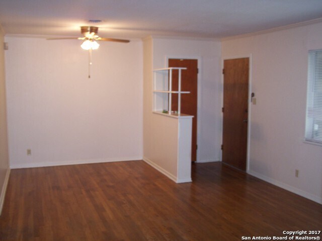 646 E Nottingham Dr San Antonio, TX 78209 photo 4