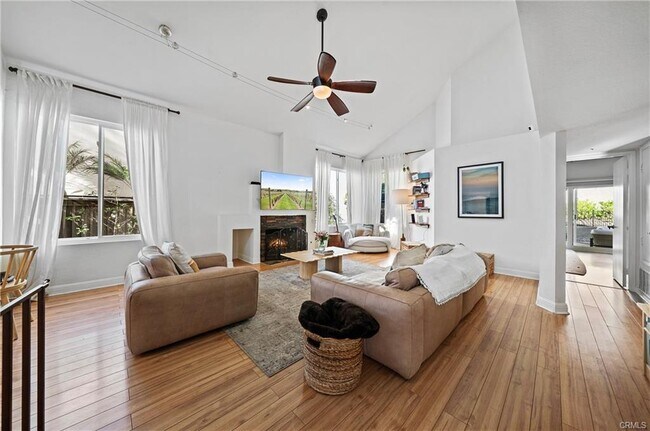 73 Calle Sol San Clemente, CA 92673 photo 4