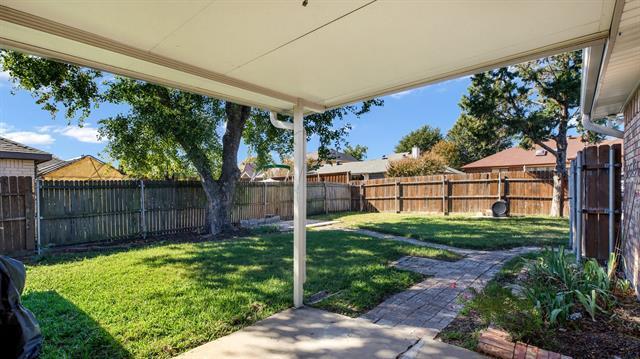 5437 Meadow Vista Lane, Garland, TX 75043 photo 5