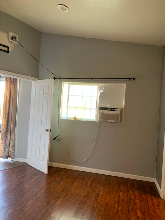 1511 Mt Everest Ct San Jose, CA 95127 photo 3