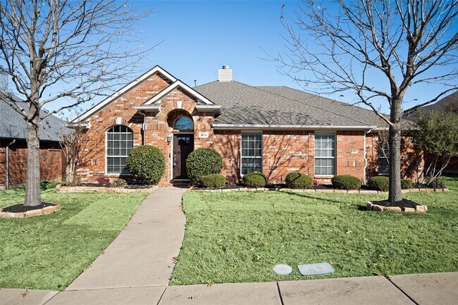 1034 Colleton Ln Frisco, TX 75034 photo 2
