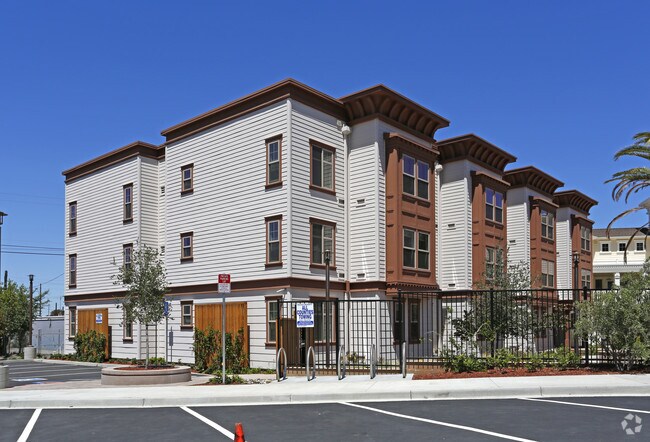 1BR/1BA Apartment on Berrellesa St · Martinez photo 4