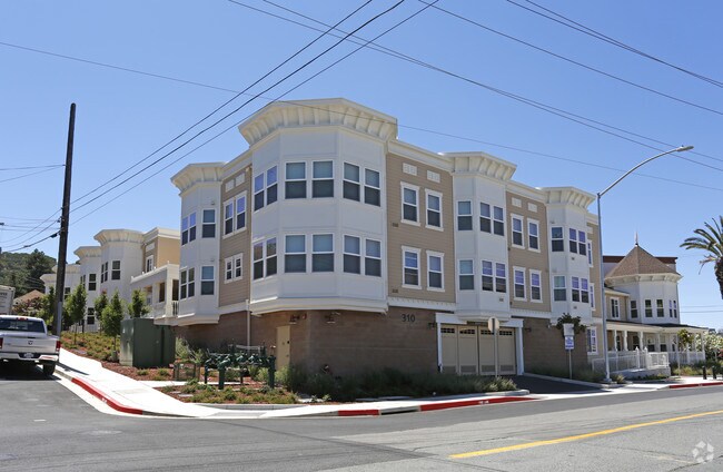 1BR/1BA Apartment on Berrellesa St · Martinez photo 3