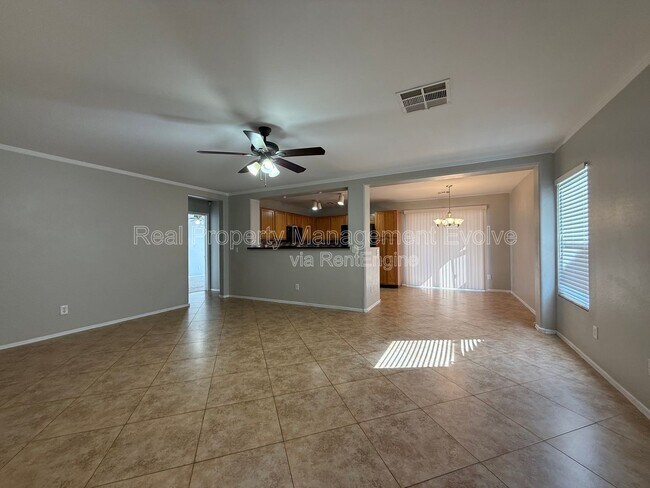 22621 West Yavapai Street, Buckeye, AZ 85326 photo 5