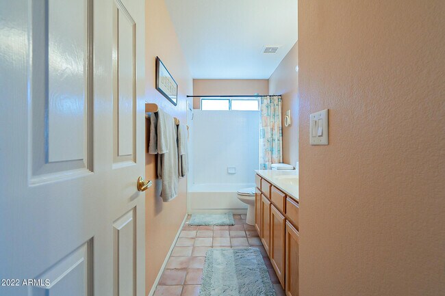 9023 W Lisbon Ln Peoria, AZ 85381 photo 5