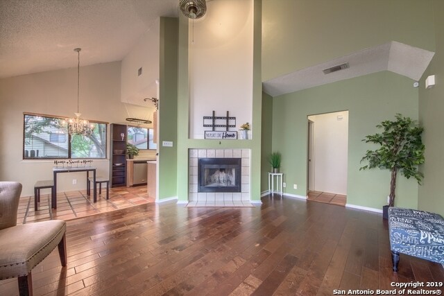 5830 Spring Green San Antonio, TX 78247 photo 2