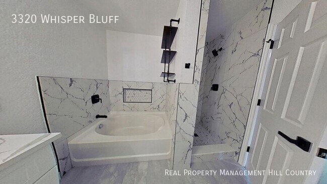3320 Whisper Bluff Schertz, TX 78108 photo 3