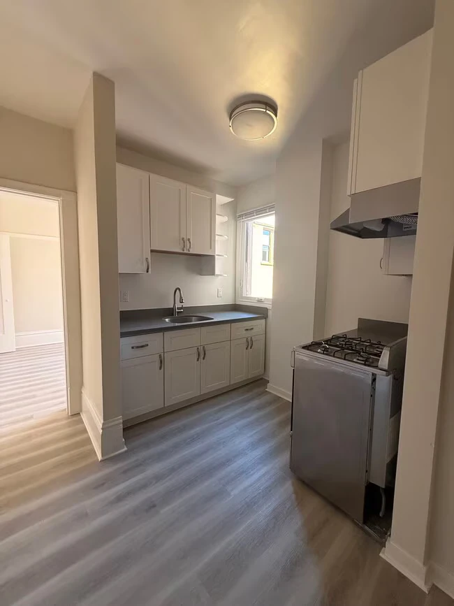 422 Ellis St San Francisco, CA 94102 photo 2