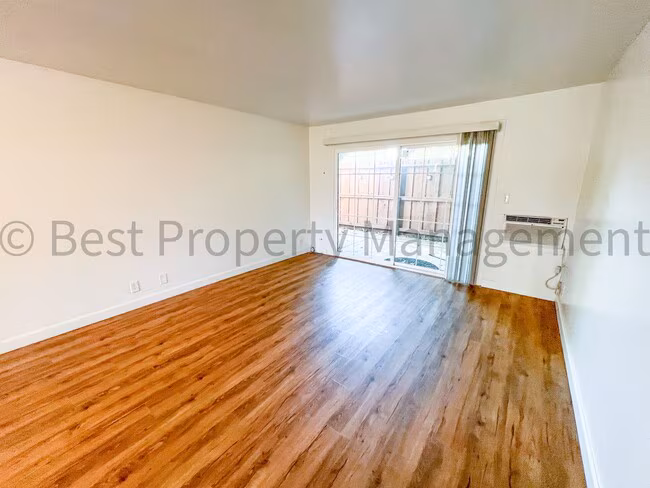 1009 Murrieta Boulevard, Livermore, CA 94550 photo 2