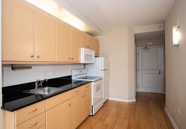 140 S Van Ness Ave San Francisco, CA 94103 photo 5