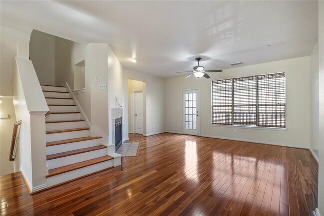 2524 Jacobson Drive, Lewisville, TX 75067 photo 4