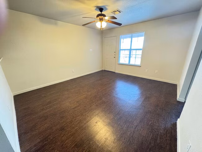 408 Brittney Way Harker Heights, TX 76548 photo 3