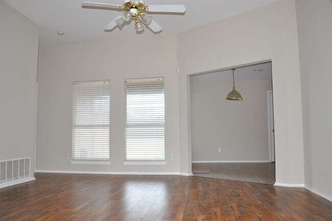 7510 Bryn Mawr Drive, Rowlett, TX 75089 photo 4
