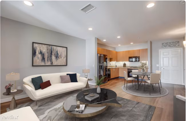 525 Eleventh Ave San Diego, CA 92101 photo 4