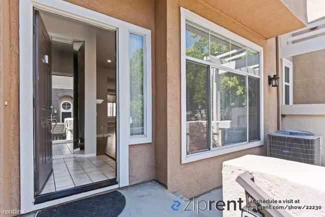 437 Camille Circle, San Jose, CA 95134 photo 3