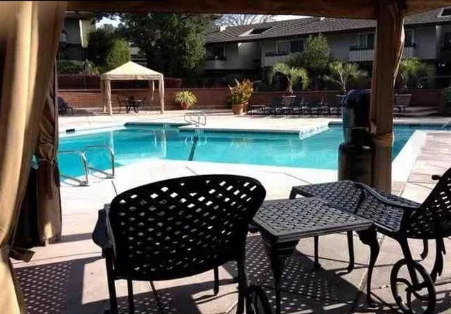 361 Masters Ct Walnut Creek, CA 94598 photo 4