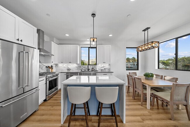 148 S Myers St Oceanside, CA 92054 photo 4