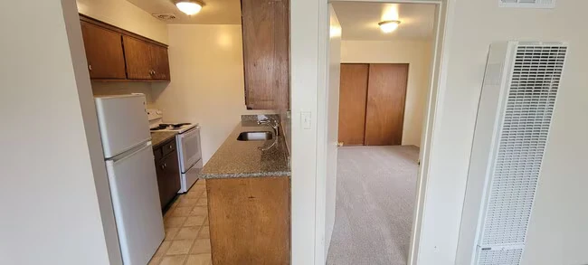 1932 Haste St Berkeley, CA 94704 photo 3