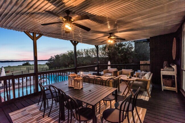 7006 Shipp Rd Rowlett, TX 75088 photo 2