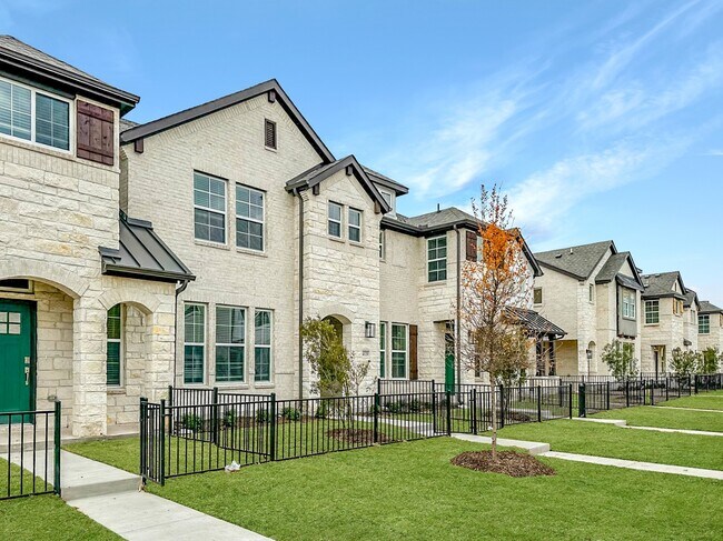 4108 Magna Carta Boulevard, Grand Prairie, TX 75052 photo 5