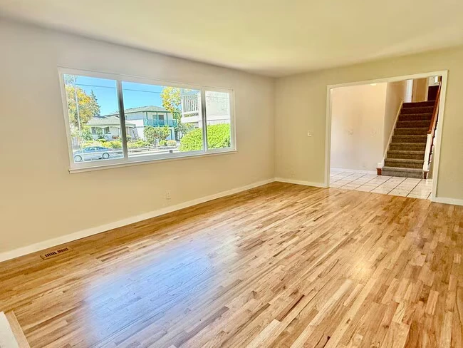 1123 Lillick Dr Sunnyvale, CA 94087 photo 4