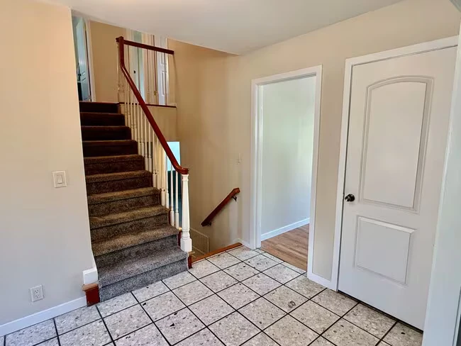 1123 Lillick Dr Sunnyvale, CA 94087 photo 3