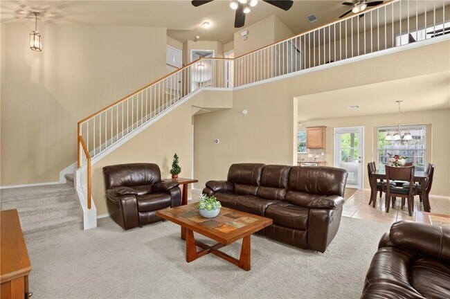 921 Gentry Dr Leander, TX 78641 photo 4