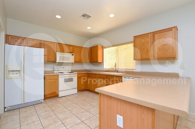2848 East Superior Road, Queen Creek, AZ 85143 photo 2