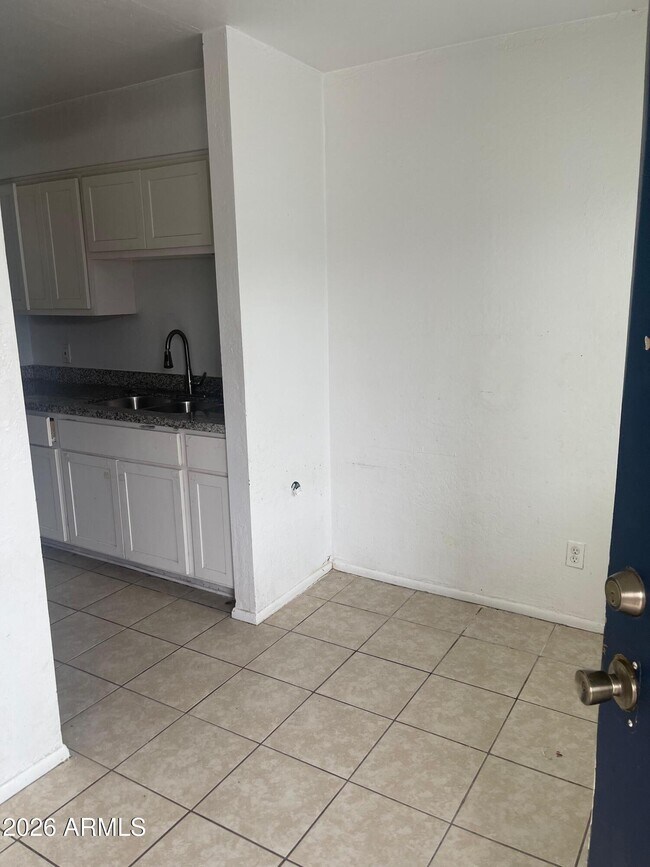 2240 W Southern Ave Phoenix, AZ 85041 photo 4