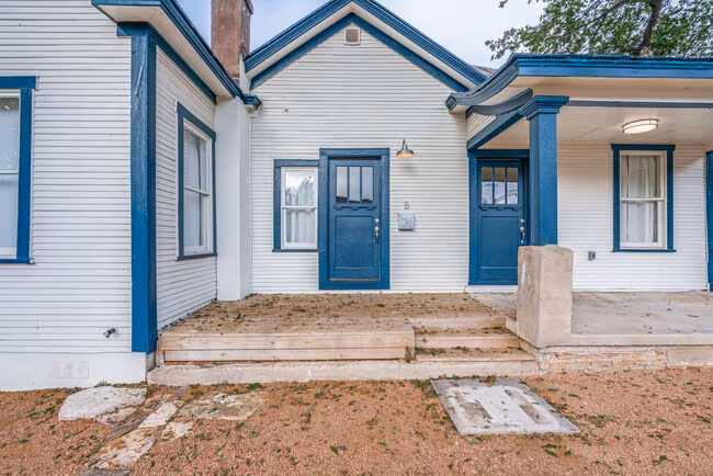 210 Mason St San Antonio, TX 78208 photo 3