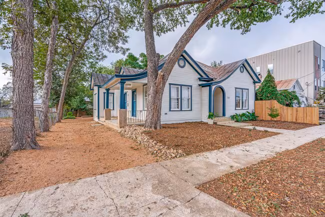 210 Mason St San Antonio, TX 78208 photo 2
