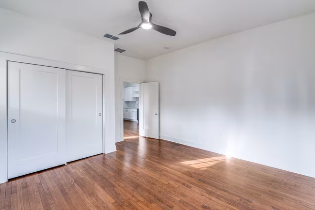 210 Mason St San Antonio, TX 78208 photo 5