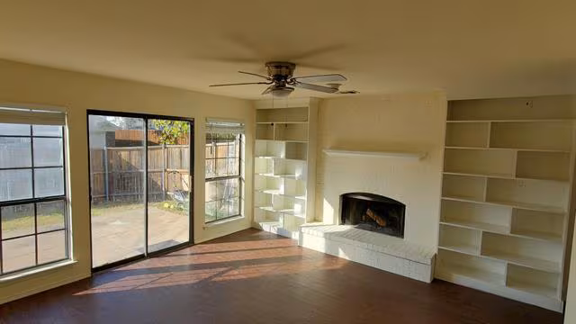 3803 O'b Crowe Drive, Dallas, TX 75227 photo 3
