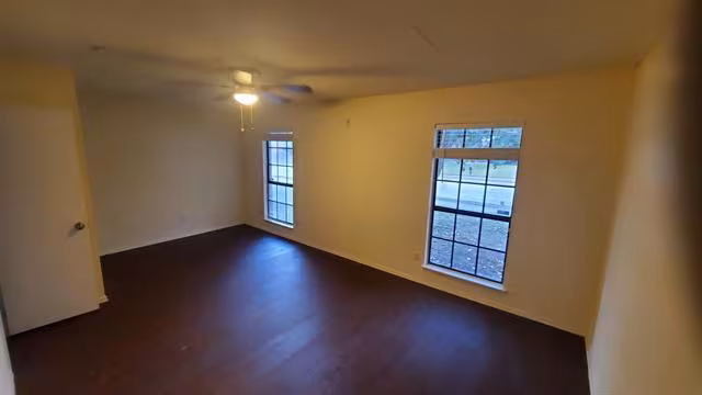 3803 O'b Crowe Drive, Dallas, TX 75227 photo 5